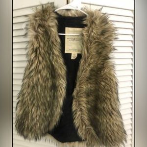 Ralph Lauren faux fur vest. Size: small